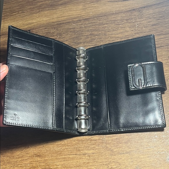 Gucci Black Leather Agenda with Silver Logo Closure - Picture 7 of 10